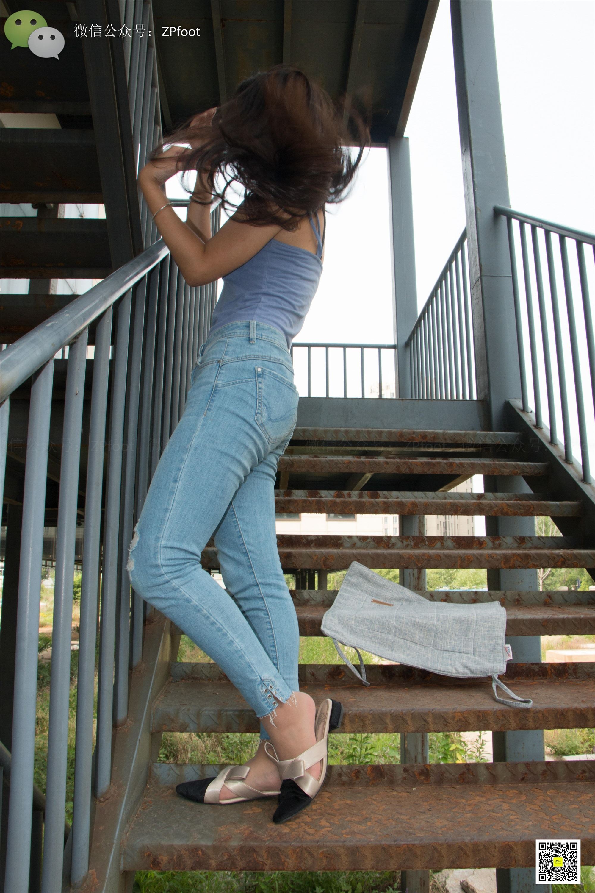 LSS山茶摄影 NO.010 芍药的短丝裸足